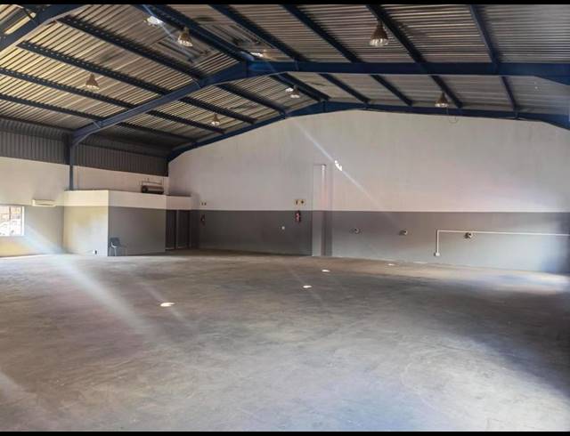 INDUSTRIAL PROPERTY TO RENT IN SILVERTON